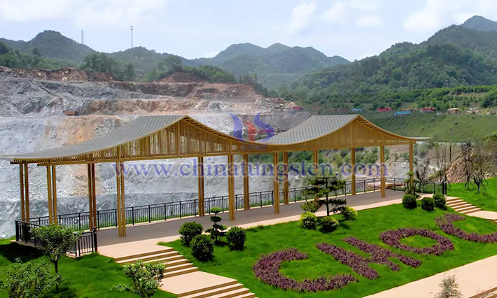 礦山圖片（來源：洛陽鉬業(yè)）