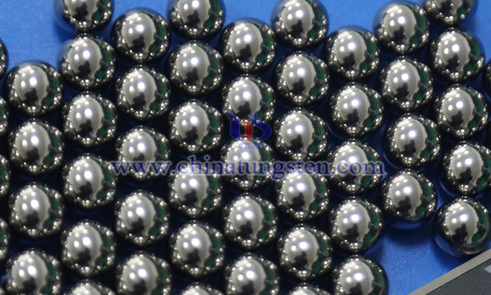 中鎢智造硬質(zhì)合金球圖片