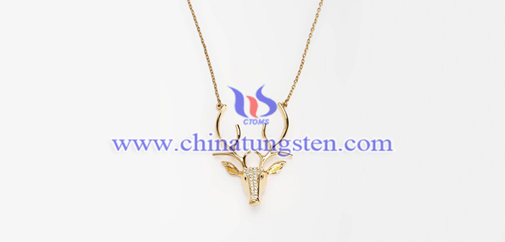 gold plated tungsten alloy buck pendant picture