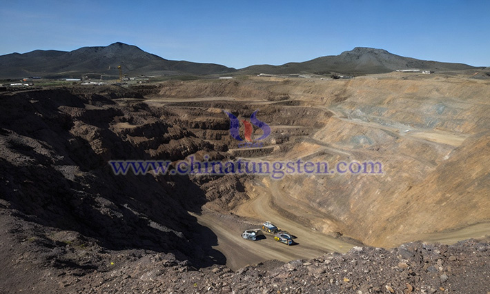 Rare earth mine image
