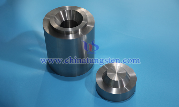 Picture of tungsten alloy shielding tank