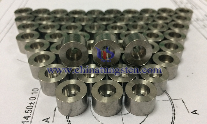 Picture of Tungsten Alloy Nozzles