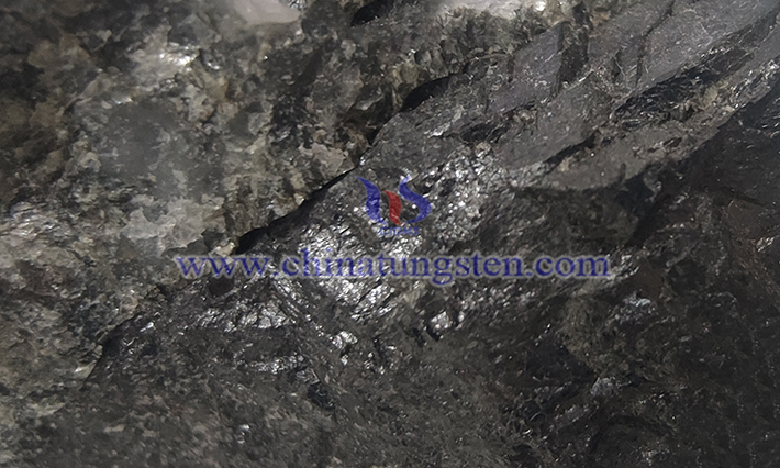 tungsten ore image