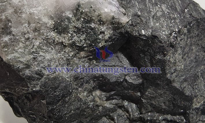 tungsten ore image