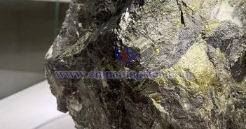 Tungsten concentrate photos