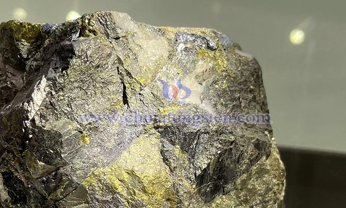 Tungsten concentrate picture