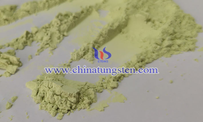 ナノイエロー酸化タングステン、またはナノタングステン三酸化物またはナノWO 3は、汚染物質(zhì)の吸著に適用することができる新しいタイプのナノ材料です。三酸化タングステンの粒徑は非常に小さいので、大きな比表面積を有し、それによって良好な物理的吸著および化學(xué)的吸著特性を有する。また、WO 3は酸性酸化物であり、その表面には酸性の性質(zhì)があり、塩基性染料や重金屬イオンを効果的に吸著することができる。  詳細(xì)はこちらをご覧ください。 http://www.tungsten-carbide.com.cn/Japanese/index.html  有機汚染物質(zhì)を吸著した後に、ナノ黃色酸化タングステンは、再生の目的を達(dá)成するために吸著された有機汚染物質(zhì)の光觸媒分解のために用いることができて、それによって、コストを減らす。ナノwo 3は良好な吸著安定性を持つことが報告されている。wo 3ナノシートはメチレンブルーに最適な吸著性能を有し，wo 3八面體は最も強い光觸媒活性を有する。確かに、汚染物質(zhì)の吸著に使用されることに加えて、ナノイエロー酸化タングステンも、スマートウィドー、ガスセンサーなどを製造するために使用することができる。