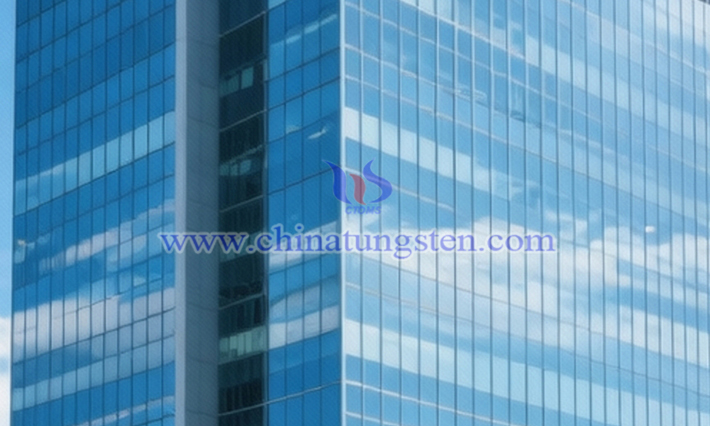 エネルギー効率の高い建築用ガラスのためのナノタングステン酸化物