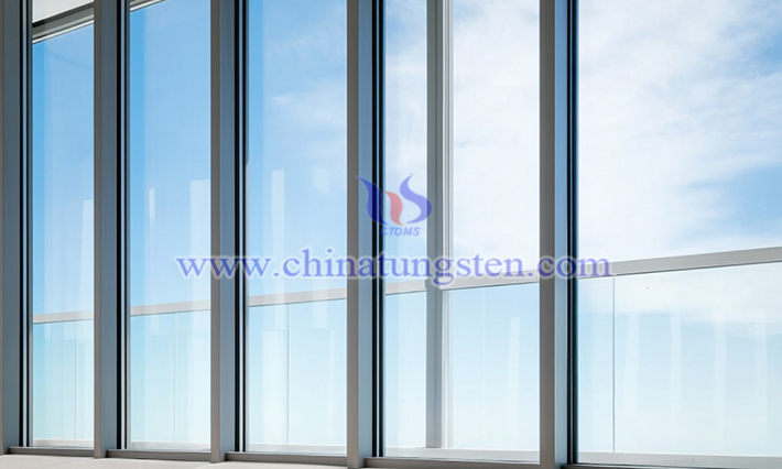 新しい省エネ建築ガラス用WO3粉末