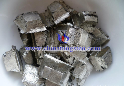 ϡ������