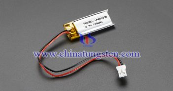 新型鋰離子電池負(fù)極材料用黃色氧化鎢圖片