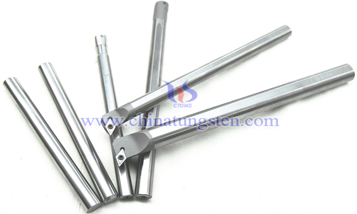 鏜桿等機械制造中導向裝置、減震裝置、壓鑄模、刀夾也是鎢合金的重要用途