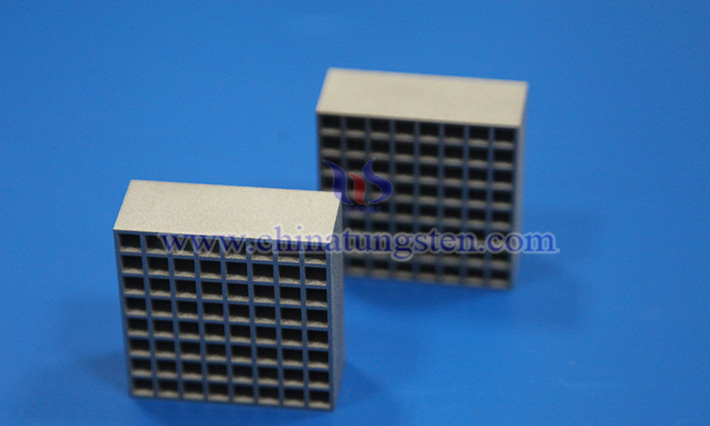中鎢在線鎢合金準(zhǔn)直器圖片