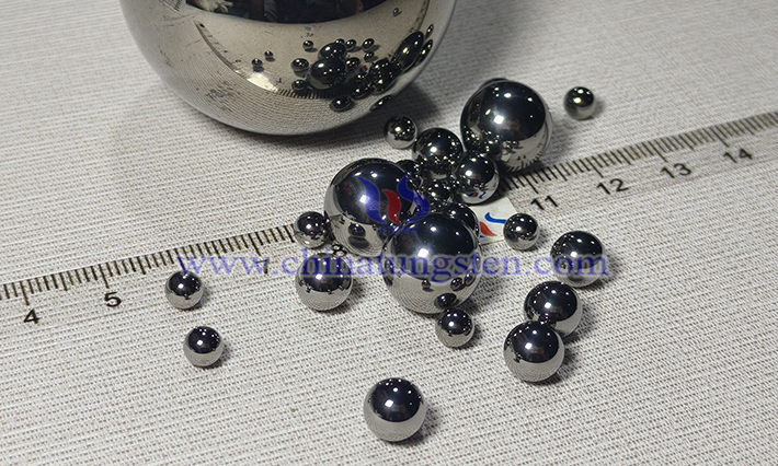 中鎢智造硬質(zhì)合金球圖片