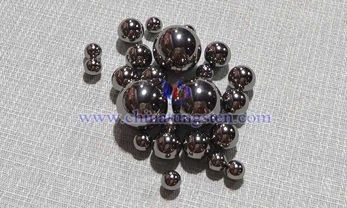 中鎢智造硬質(zhì)合金球圖片